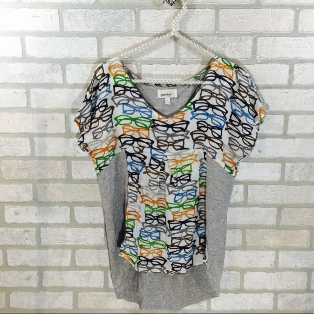 Adorable Geeky and Flattering Top